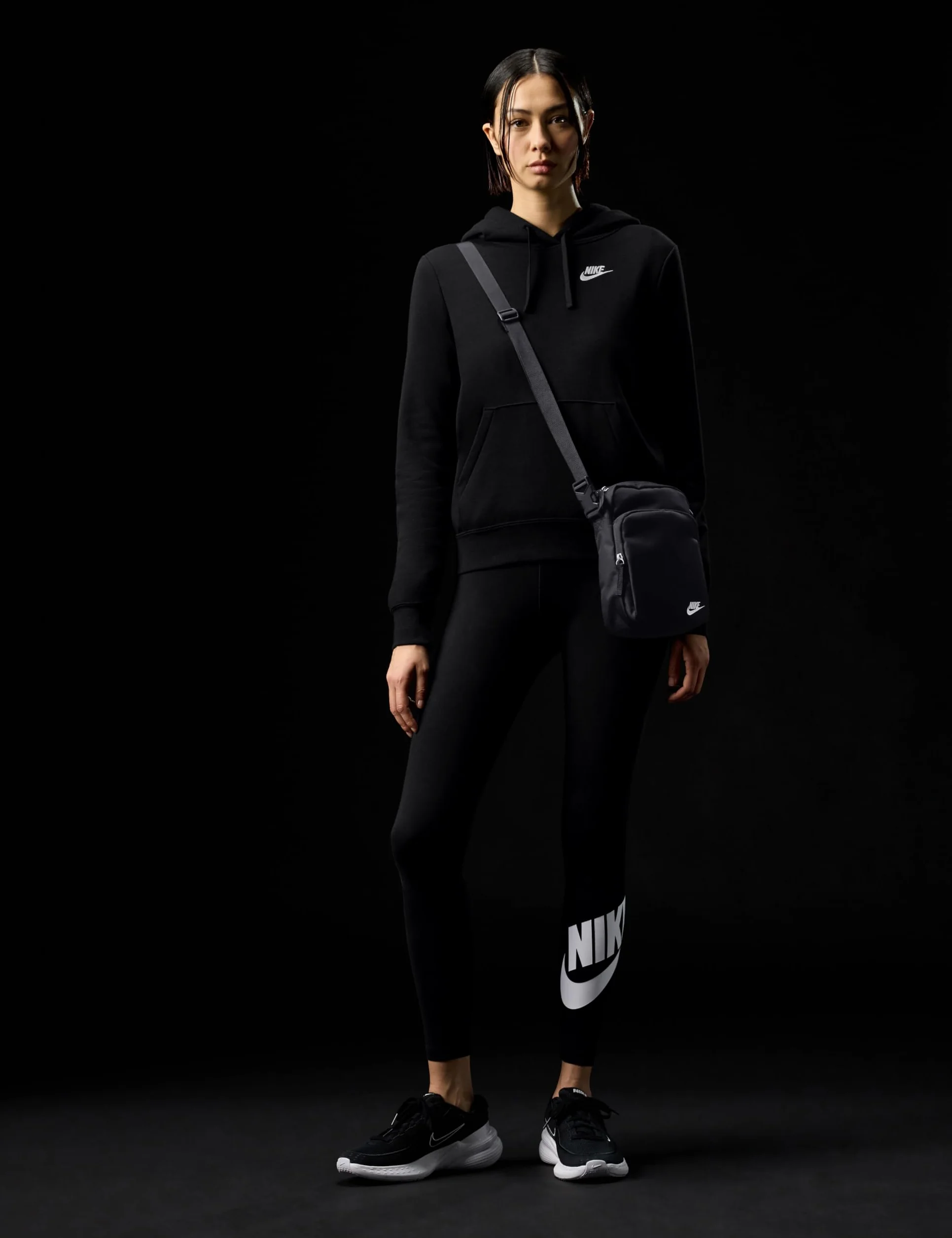 Nike Unisex – torba na pasek dla dorosłych, czarna/biała, rozmiar uniwersalny